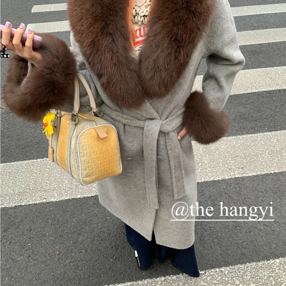 Gray Wool Coat with Brown Fur Trim - Picture 5 of 6
